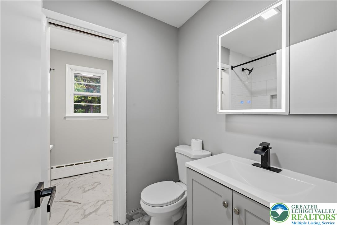 1319 Overlook Road Whitehall, PA 18052 - Photo 20 of 43