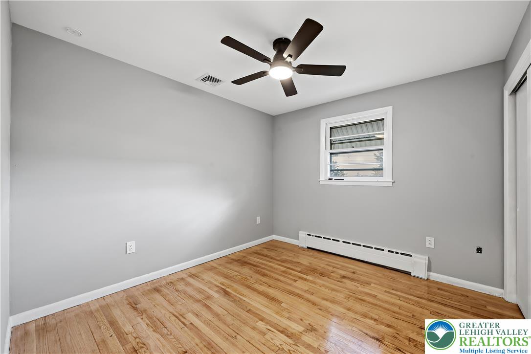 1319 Overlook Road Whitehall, PA 18052 - Photo 22 of 43