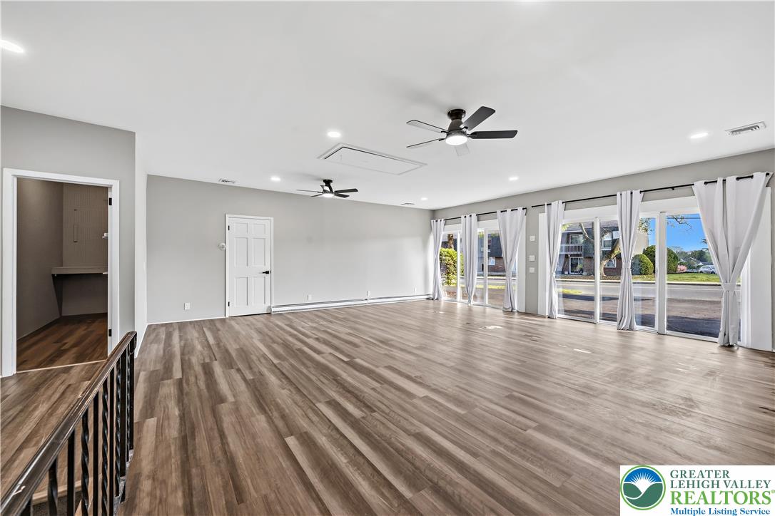 1319 Overlook Road Whitehall, PA 18052 - Photo 25 of 43