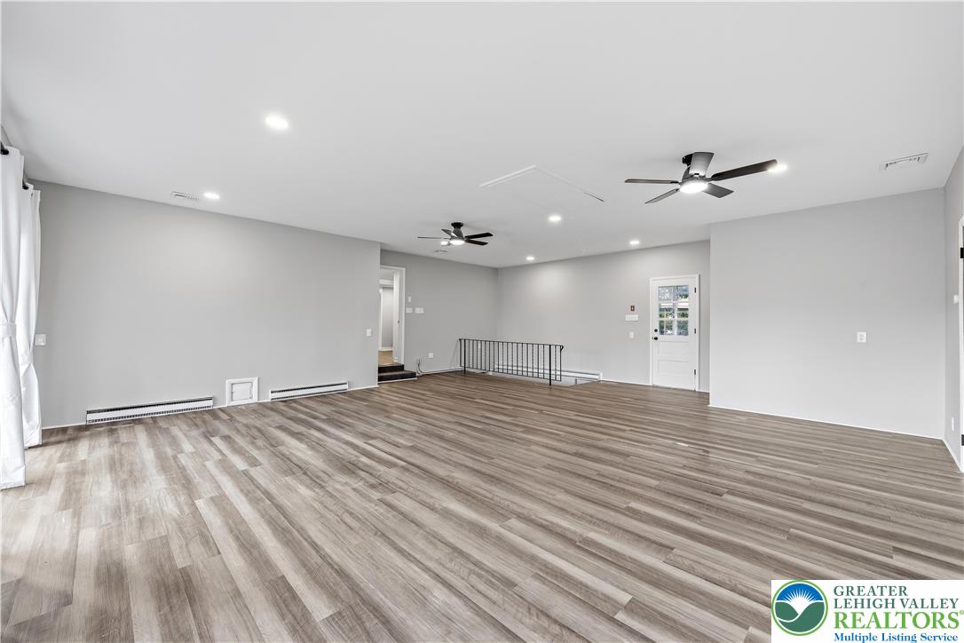 1319 Overlook Road Whitehall, PA 18052 - Photo 26 of 43