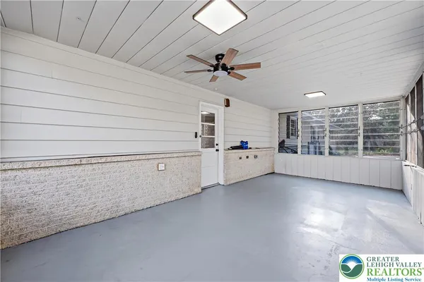 $515,000 | 1319 Overlook Road, Whitehall, PA 18052