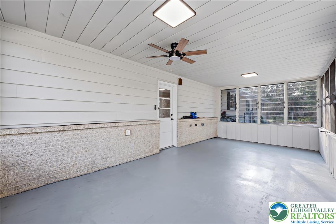 1319 Overlook Road Whitehall, PA 18052 - Photo 37 of 43