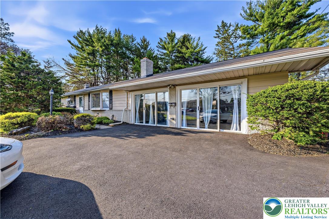 1319 Overlook Road Whitehall, PA 18052 - Photo 42 of 43