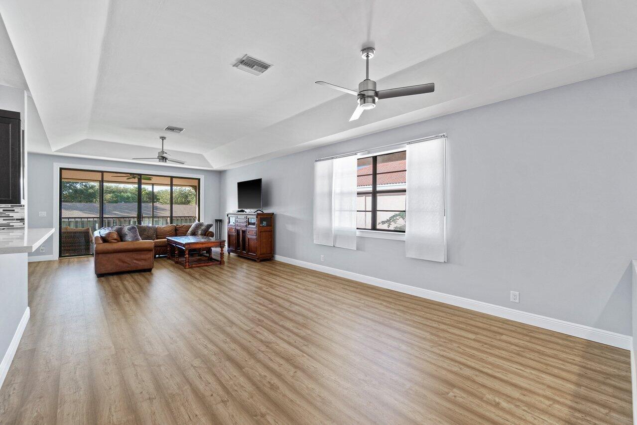 8682 Vía Reale Boca Raton, FL 33496 - Photo 11 of 30 017-8682VaReale-BocaRaton-FL-33496-SMALL