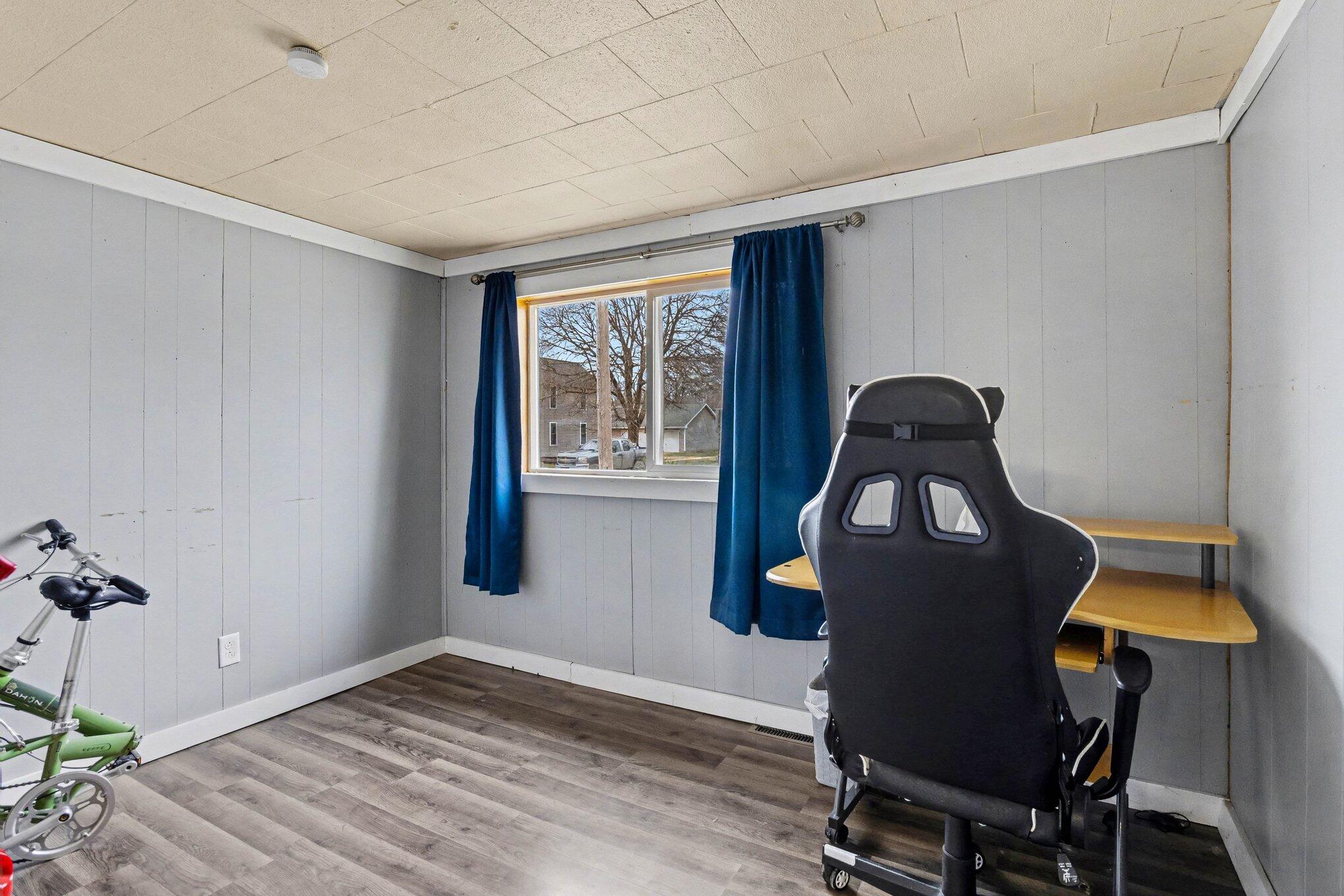 202 East Arbor Street Marcellus, MI 49067 - Photo 12 of 21 013_file_7387