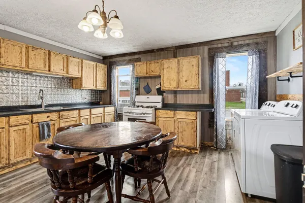 $170,000 | 202 East Arbor Street, Marcellus, MI 49067