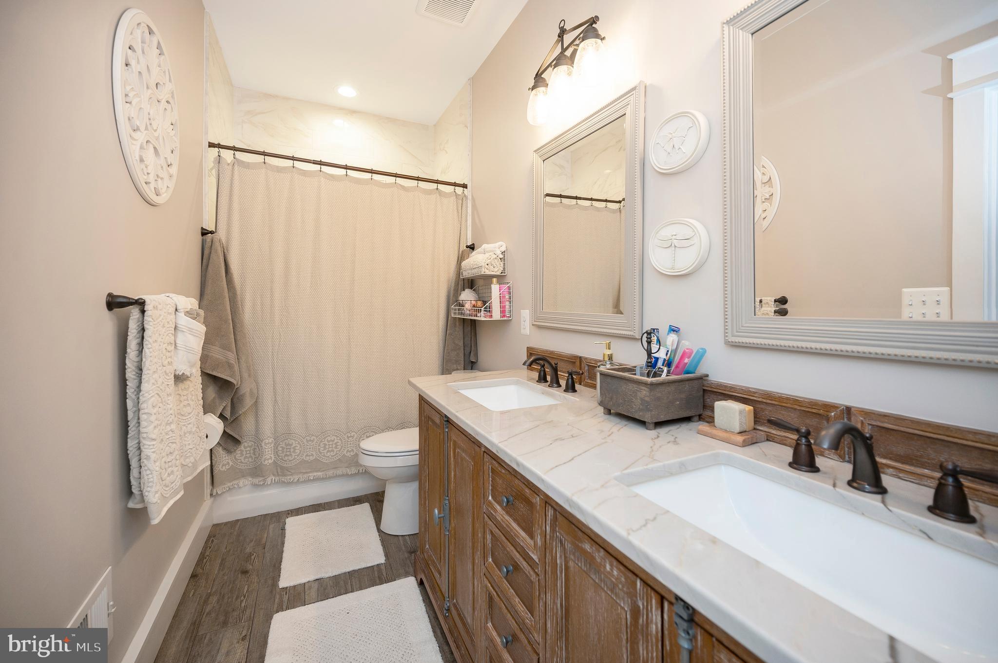 8080 Longtree Road Manassas, VA 20112 - Photo 42 of 66 and full Jack & Jill bath w/double vanities...