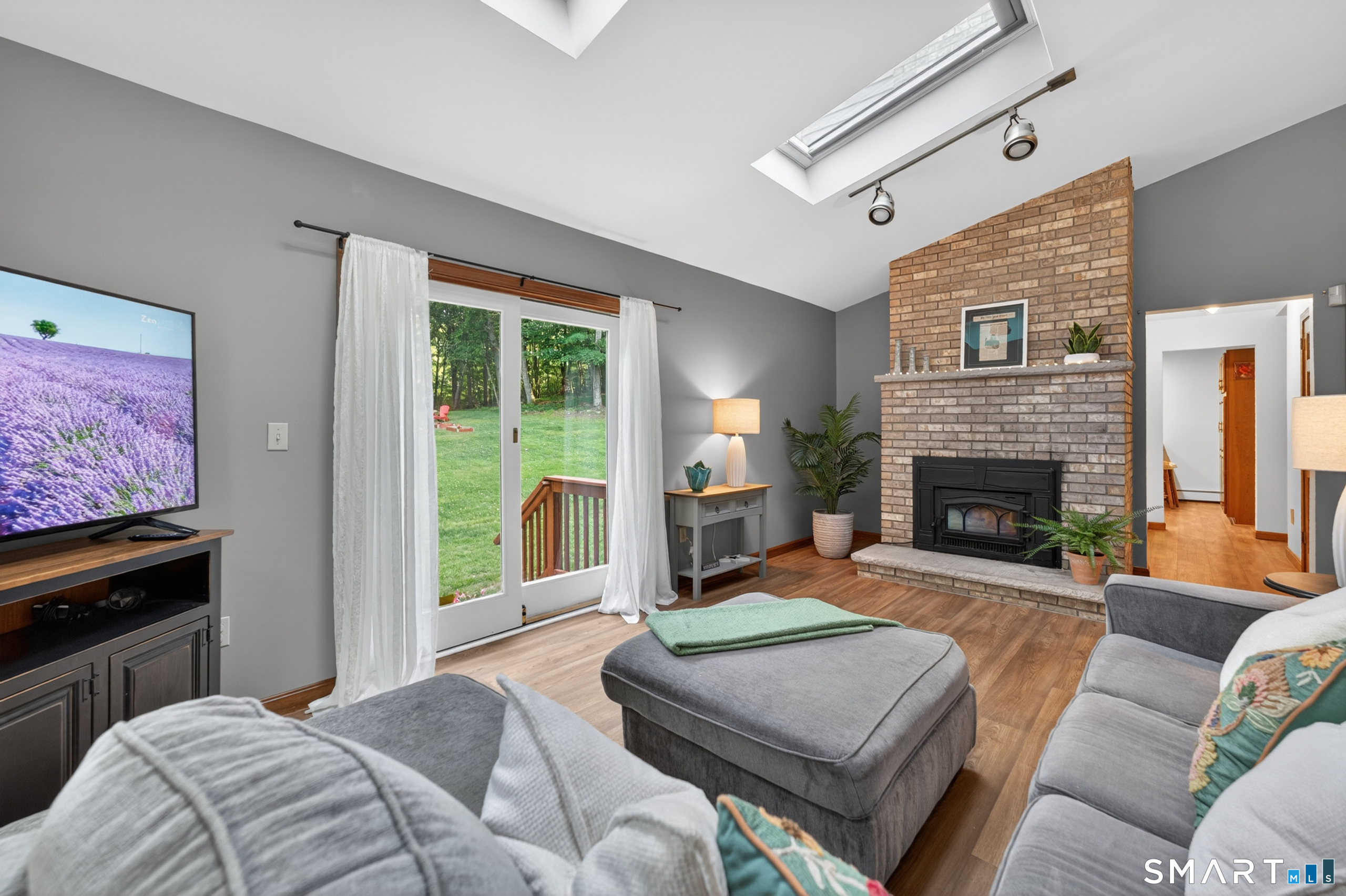 85 White Plains Road Norwich, CT 06360 - Photo 22 of 40