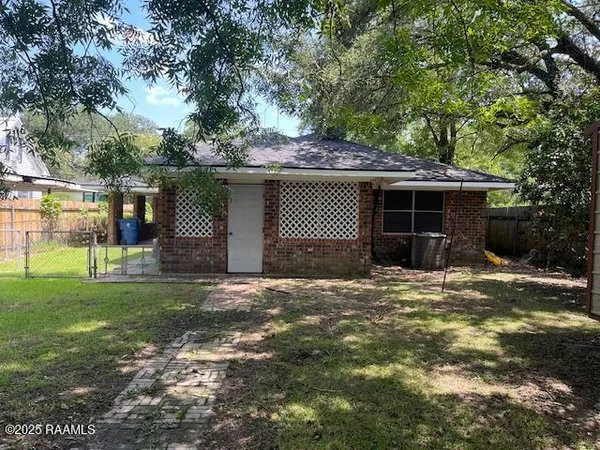 $110,000 | 213 4th Street, Abbeville, LA 70510