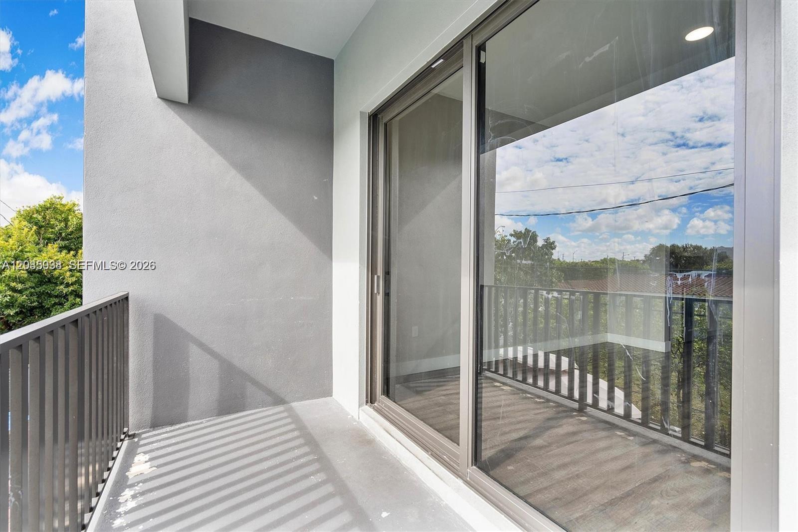 440 East 16th Street, Unit 436 Hialeah, FL 33010 - Photo 28 of 31