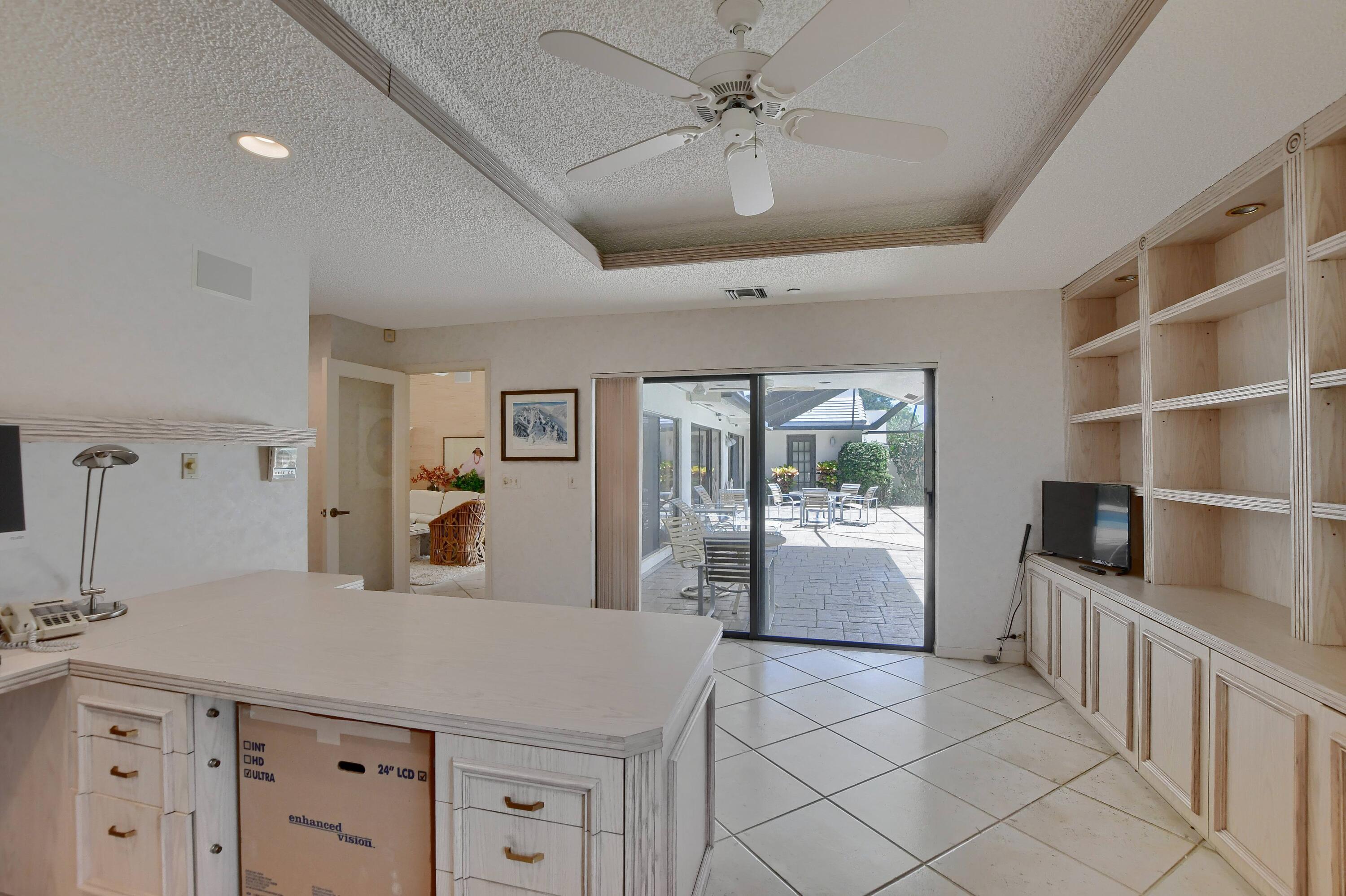 19576 Planters Point Drive Boca Raton, FL 33434 - Photo 29 of 87 34_ebf_8508-hdr(5)