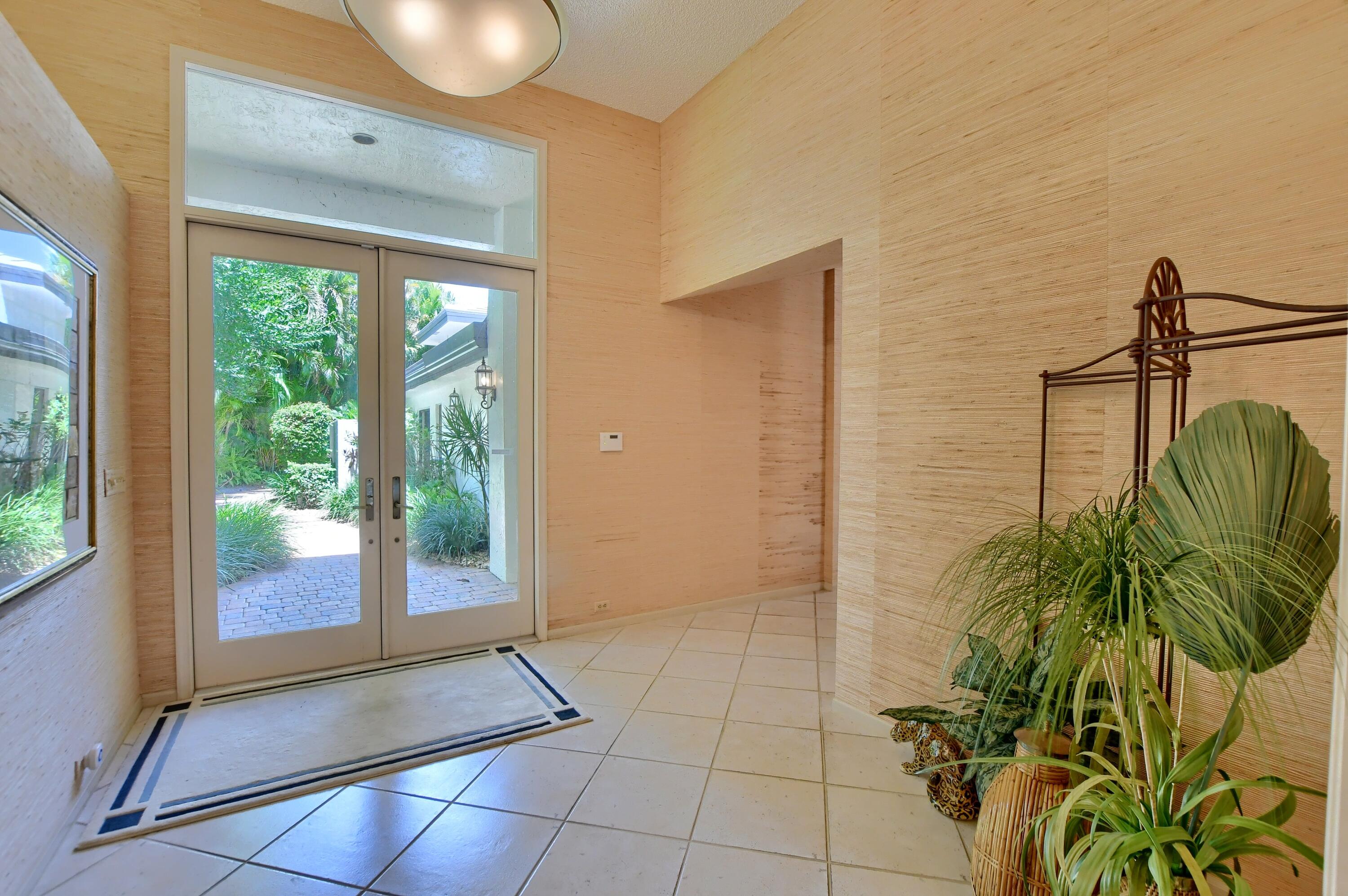 19576 Planters Point Drive Boca Raton, FL 33434 - Photo 3 of 87 07_ebf_8373-hdr(5)