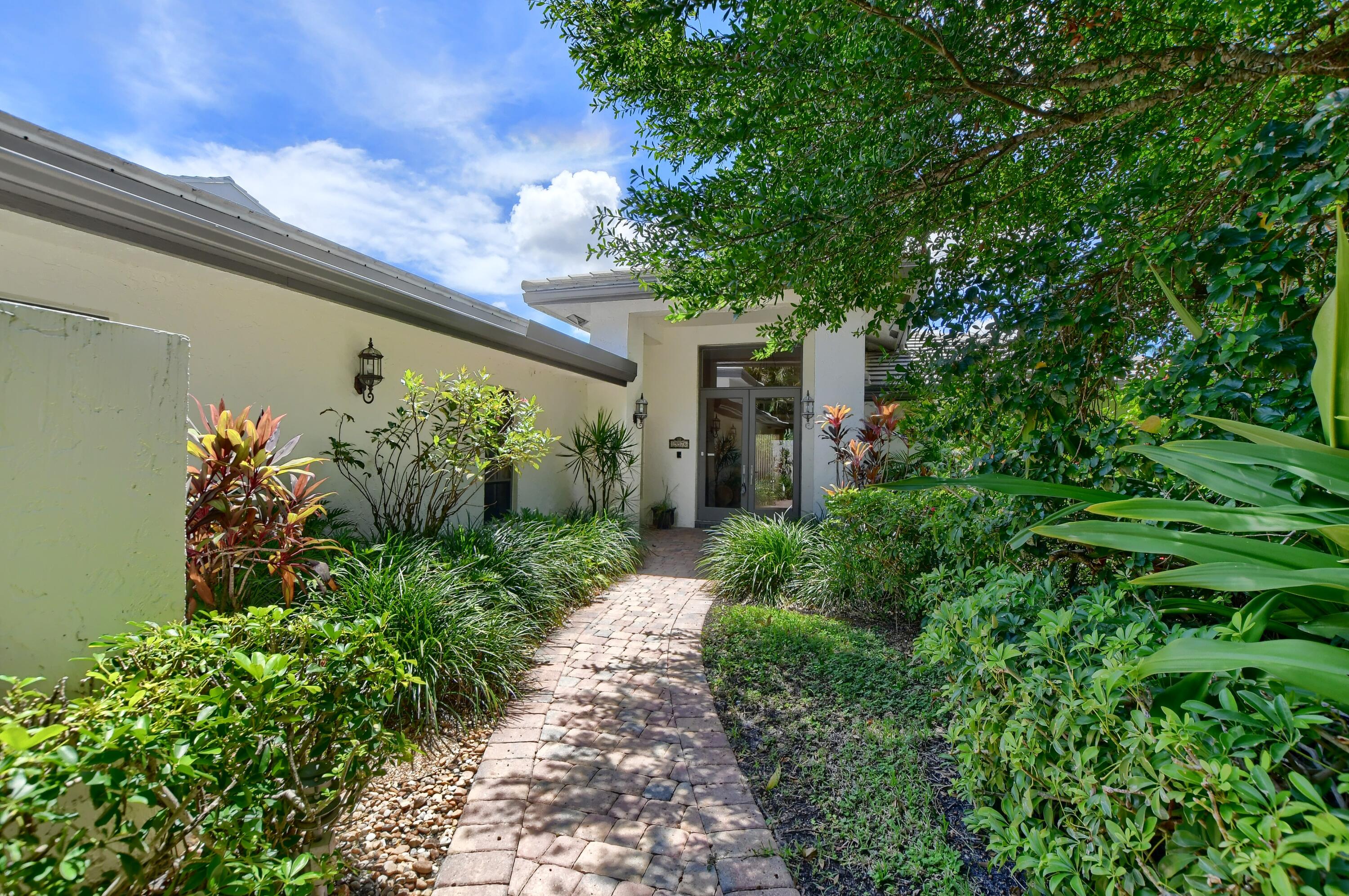 19576 Planters Point Drive Boca Raton, FL 33434 - Photo 47 of 87 04_ebf_8358-hdr(5)