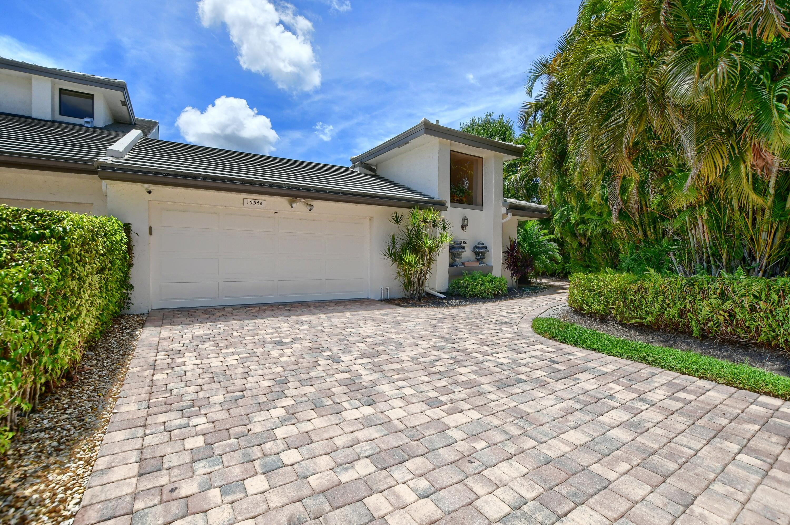 19576 Planters Point Drive Boca Raton, FL 33434 - Photo 49 of 87 02_ebf_8348-hdr(5)