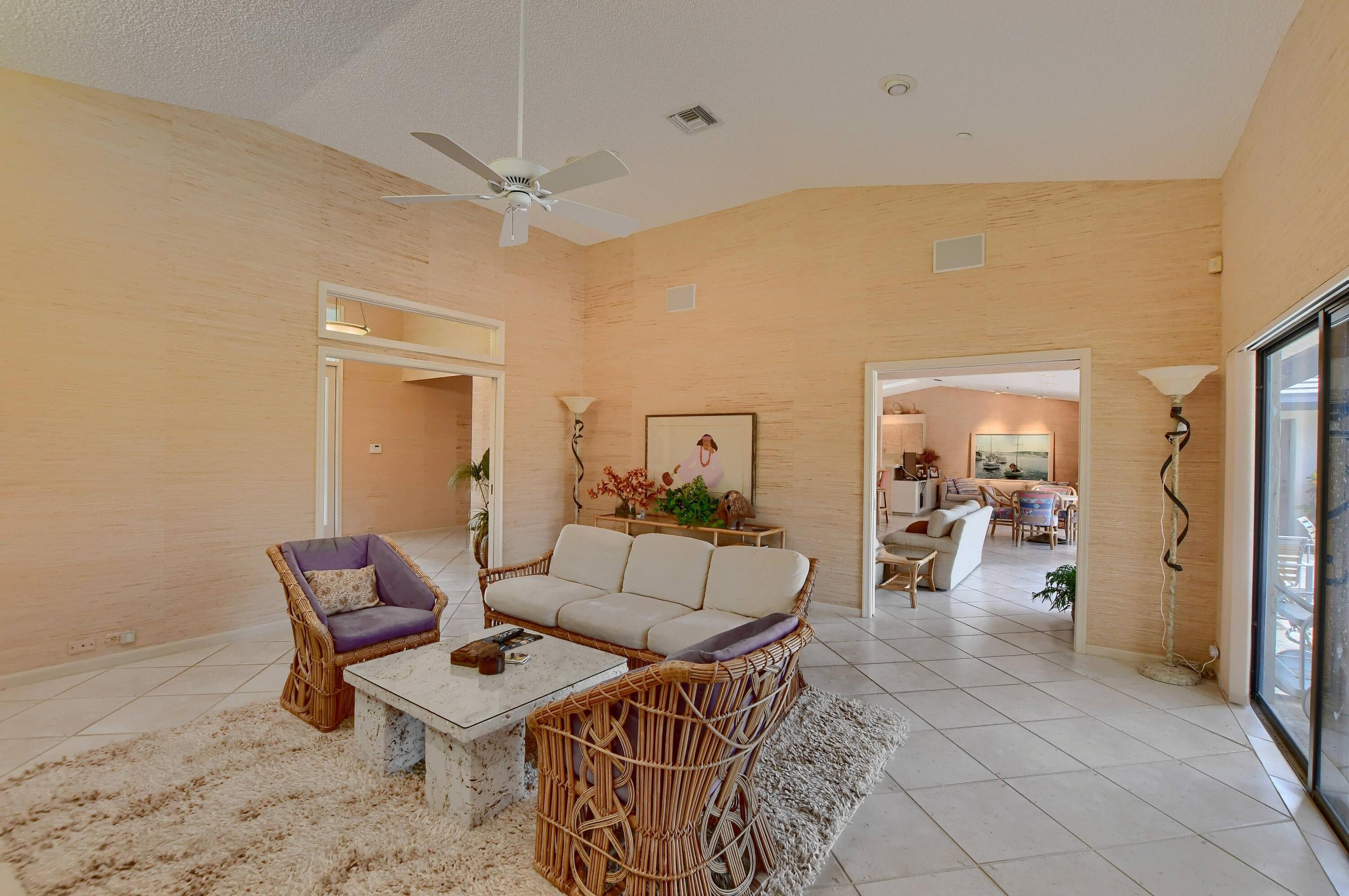 19576 Planters Point Drive Boca Raton, FL 33434 - Photo 5 of 87 09_ebf_8383-hdr(5)
