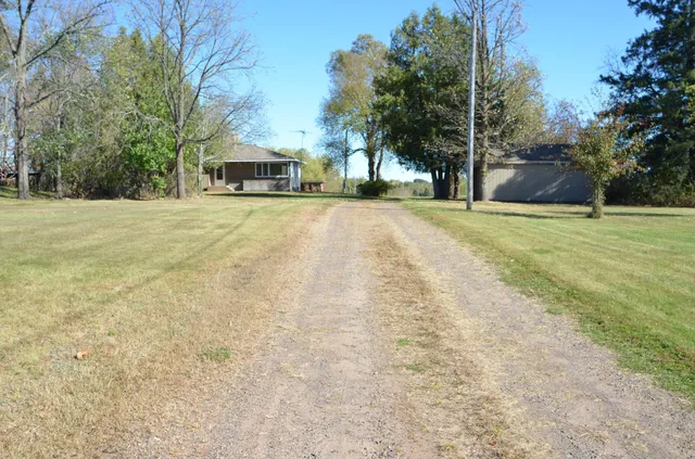 $414,000 | 1936 Highway 73, Cromwell, MN 55726