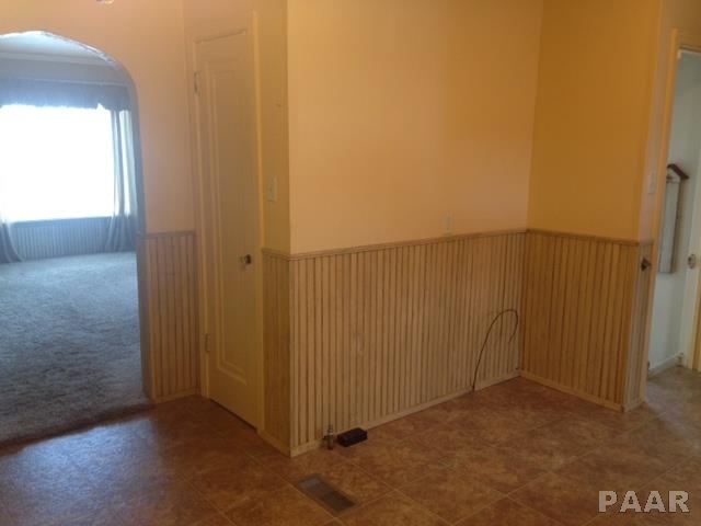 2302 South Airport Road Bartonville, IL 61607 - Photo 9 of 17 Gallery Image 9