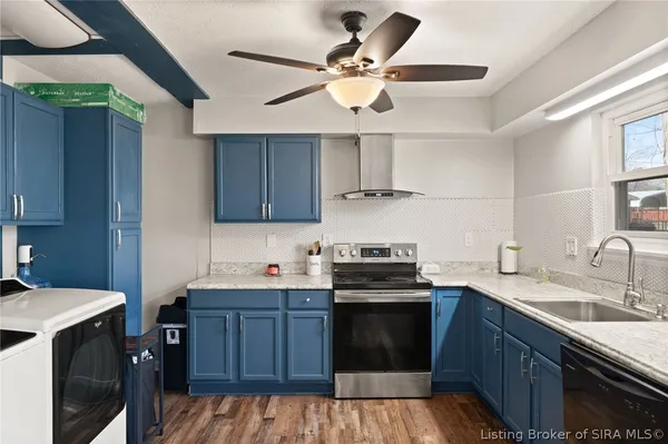 $285,000 | 4025 Summer Place, New Albany, IN 47150