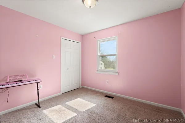 $285,000 | 4025 Summer Place, New Albany, IN 47150
