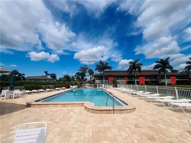 $3,495 | 332 Charlemagne Boulevard, Unit H103, Naples, FL 34112