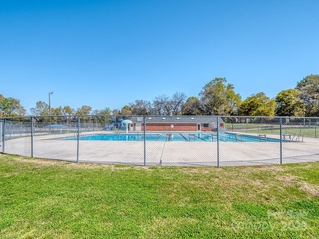 319 Connor Street Lancaster, SC 29720 - Photo 46 of 47 a view of outdoor space and deck