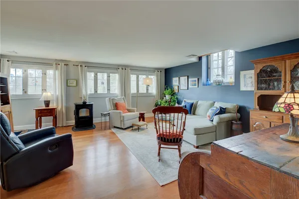 $539,000 | 50 Shadow Farm Way, South Kingstown, RI 02879