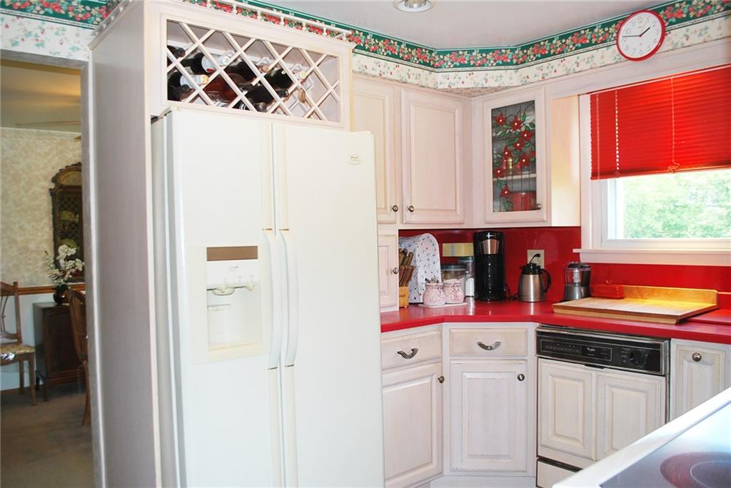 461 Baker Road Freedom, PA 15042 - Photo 9 of 25