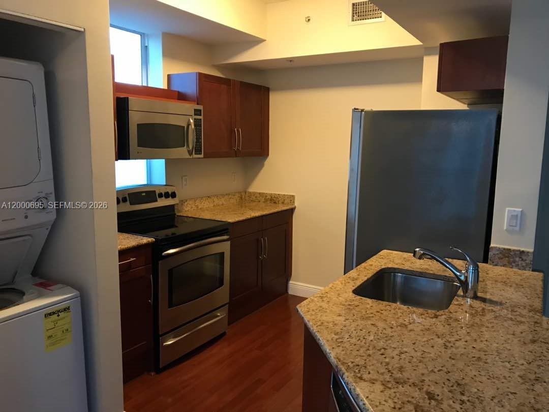 7275 Southwest 90th Way, Unit 302 Miami, FL 33156 - Photo 11 of 23