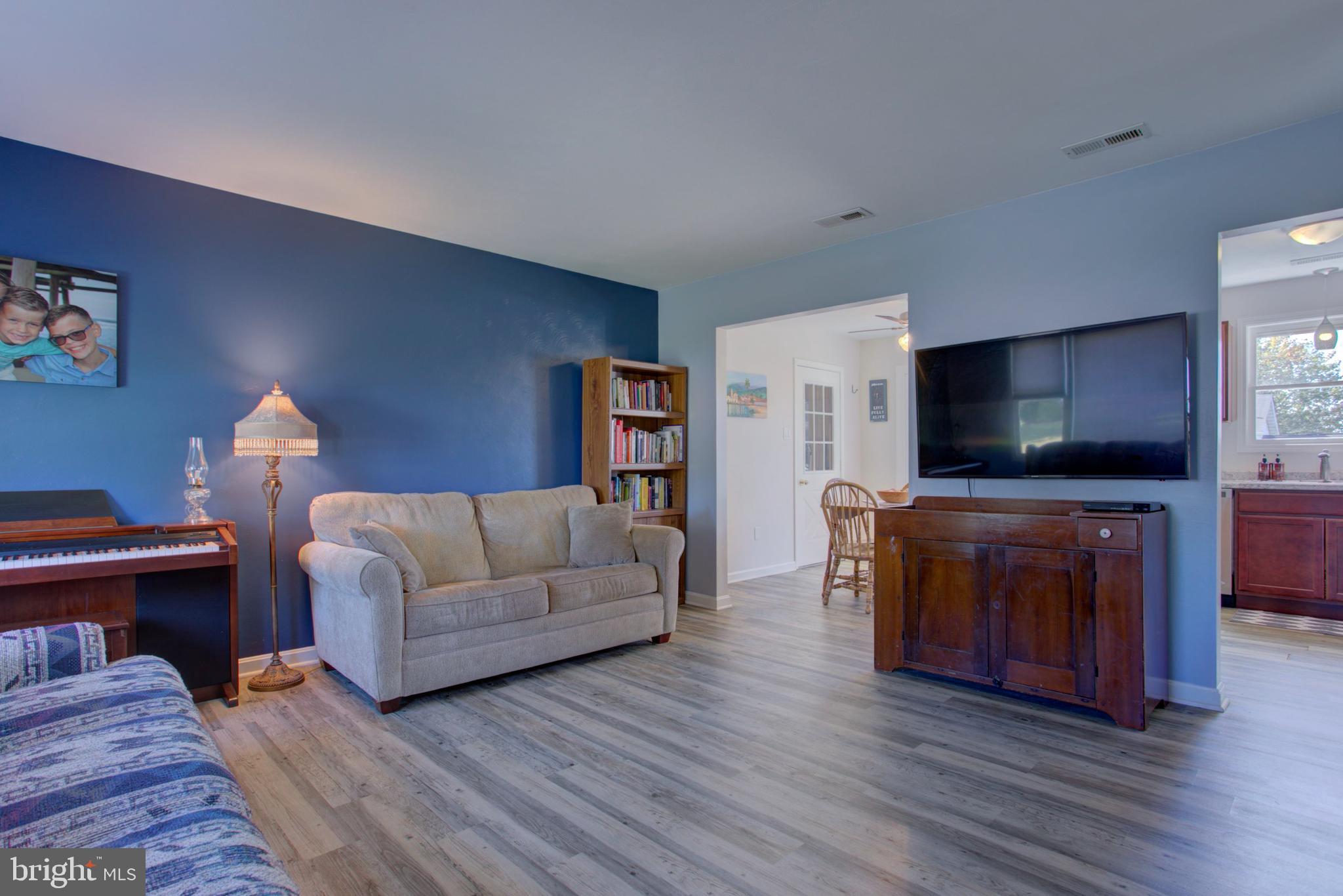 39 Colonial Drive Hanover, PA 17331 - Photo 6 of 36 Gallery Image 6