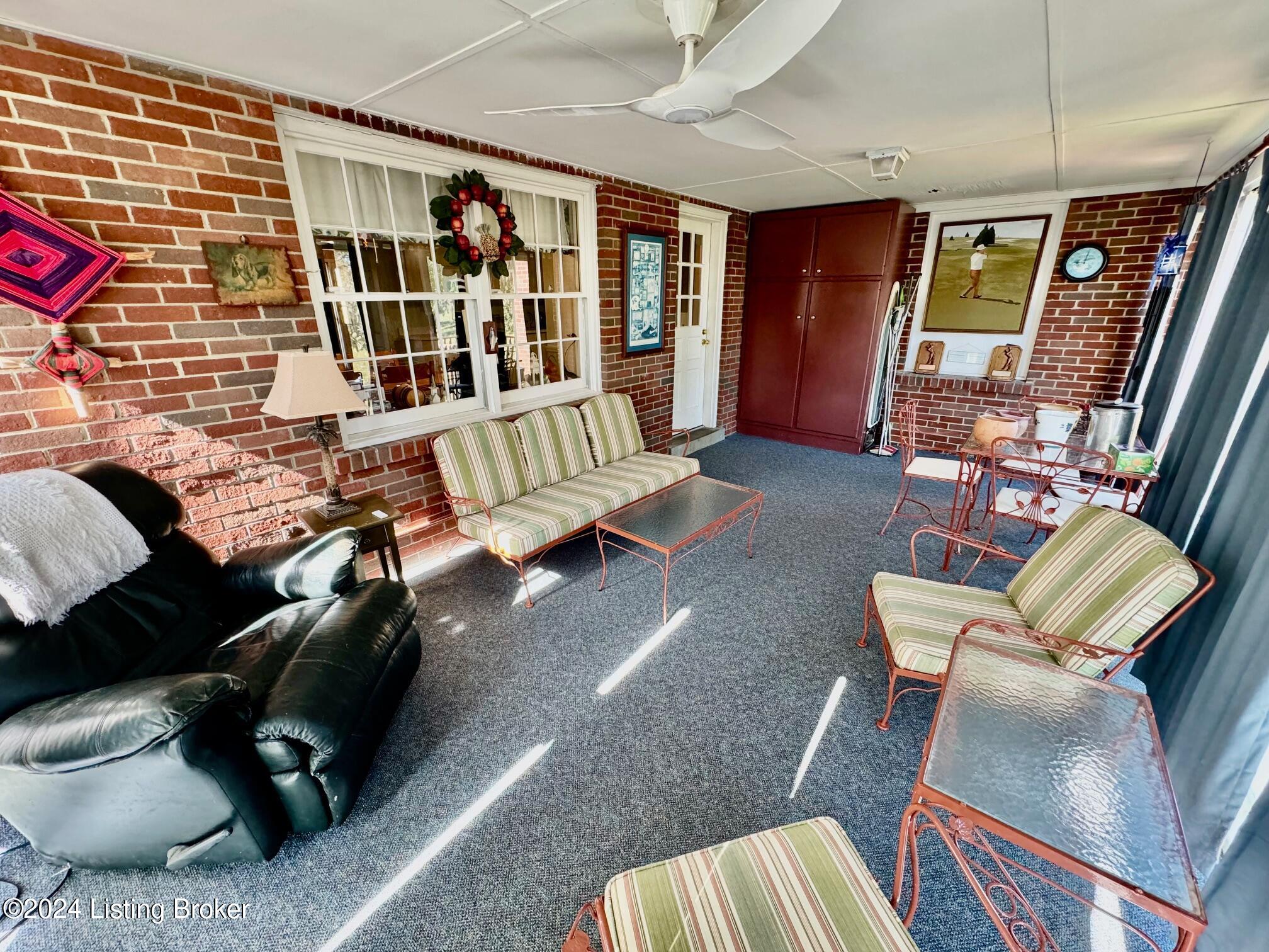 608 Lincoln Park Road Springfield, KY 40069 - Photo 15 of 32 015_Sunroom