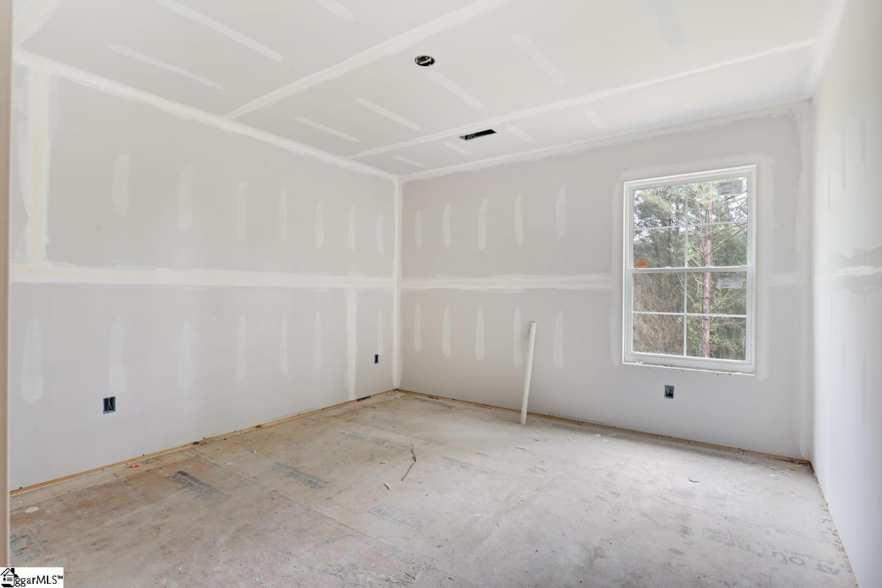 4 Wesley Ellison Road Williamston, SC 29697 - Photo 14 of 21