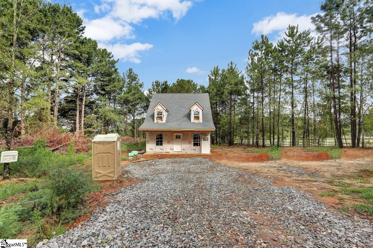 4 Wesley Ellison Road Williamston, SC 29697 - Photo 4 of 21