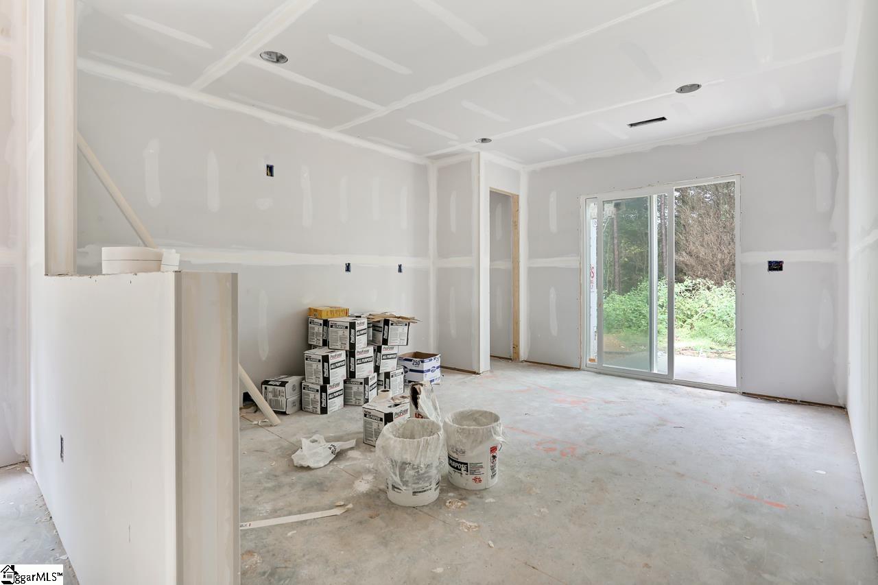 4 Wesley Ellison Road Williamston, SC 29697 - Photo 8 of 21