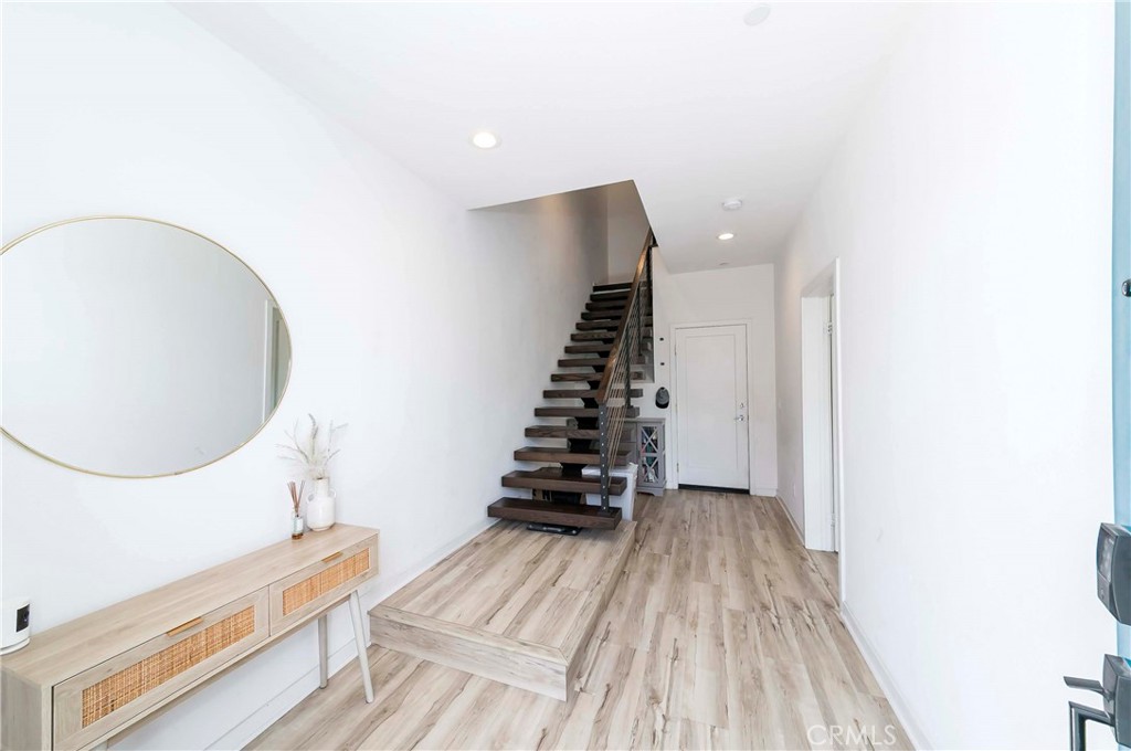 408 Hudson Street Brea, CA 92821 - Photo 8 of 34