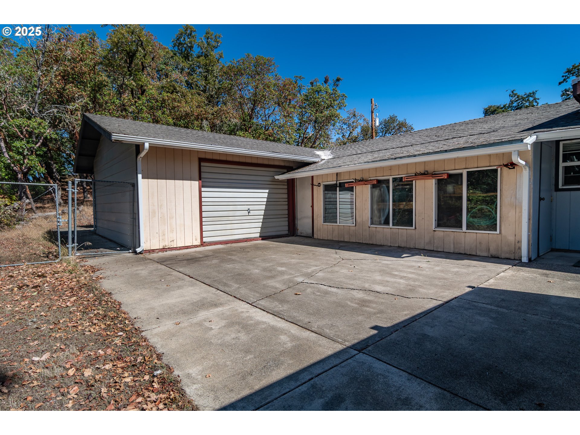 237 Country Lane Roseburg, OR 97471 - Photo 36 of 48