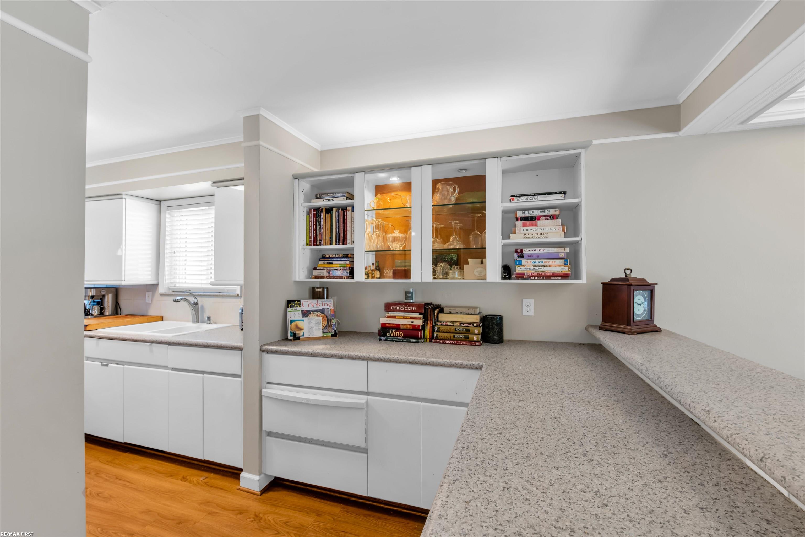 1845 Southfield Road Birmingham, MI 48009 - Photo 8 of 28 50105822-7.JPG