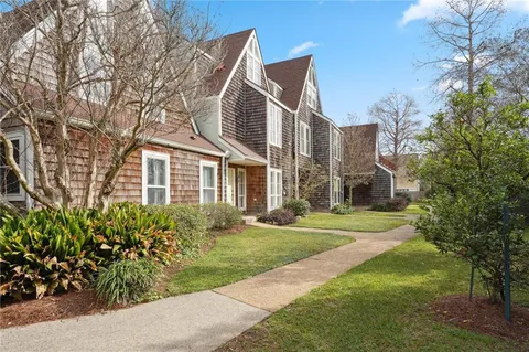 $325,000 | 9 Drifter Lane, New Orleans, LA 70124