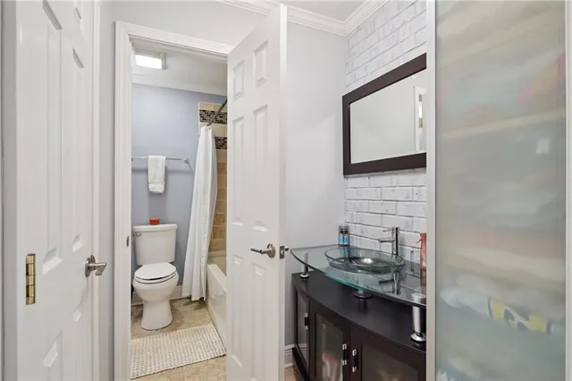 $319,900 | 9 Drifter Lane, New Orleans, LA 70124