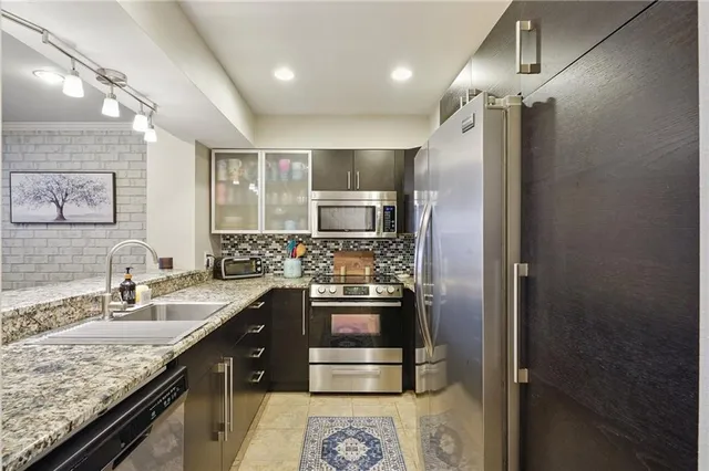 $319,900 | 9 Drifter Lane, New Orleans, LA 70124