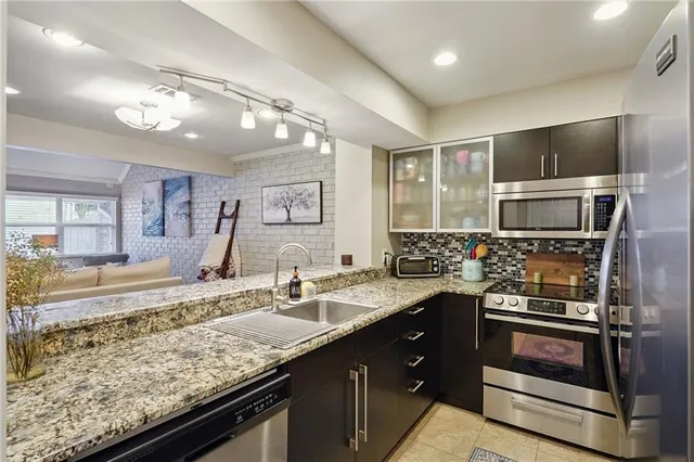 $319,900 | 9 Drifter Lane, New Orleans, LA 70124