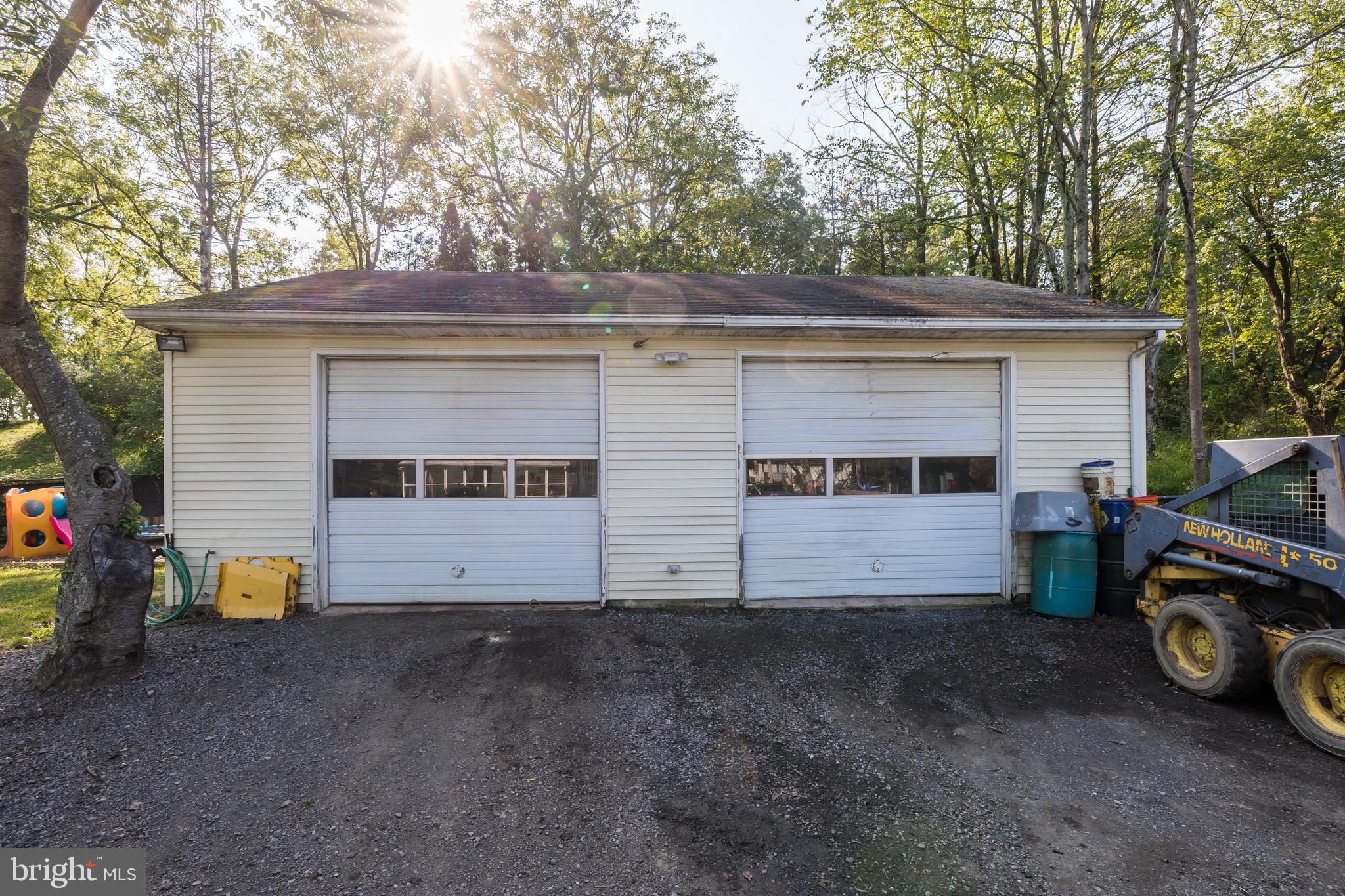 2012 Perkiomenville Road Green Lane, PA 18054 - Photo 25 of 26 27 x 23 Garage/shop