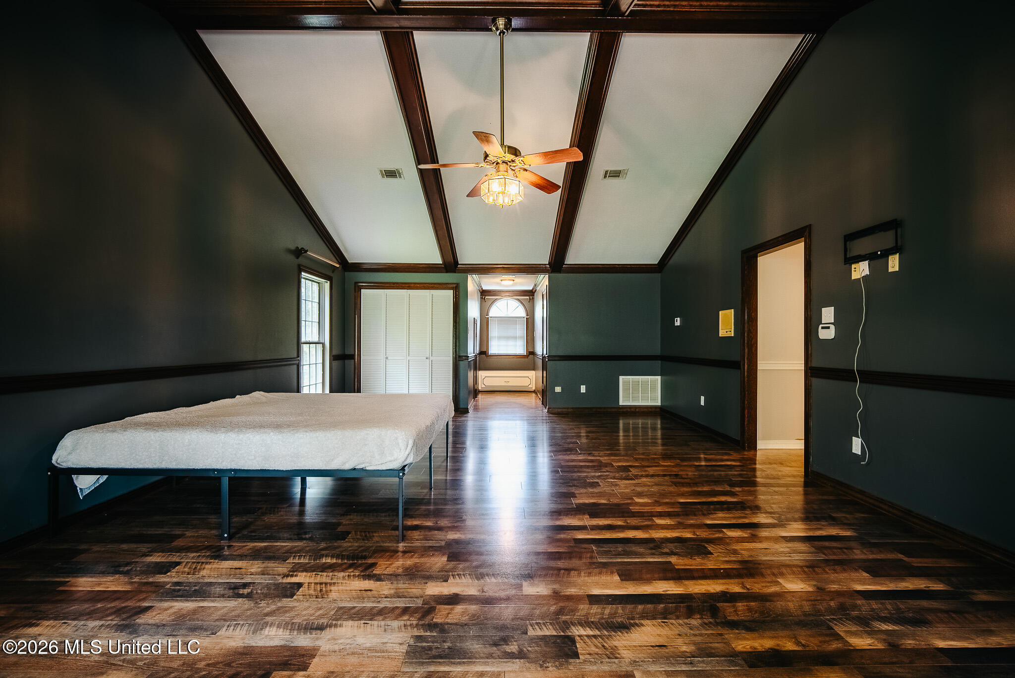 2139 Warren Hood Road Hermanville, MS 39086 - Photo 59 of 115 Upstairs Primary Suite
