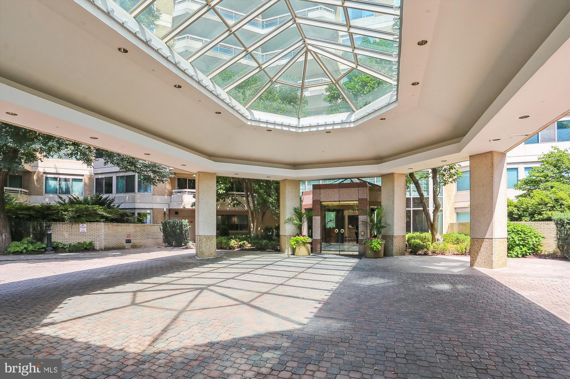 5600 Wisconsin Avenue, Unit 1105 Chevy Chase, MD 20815 - Photo 48 of 67 a view of a building with door