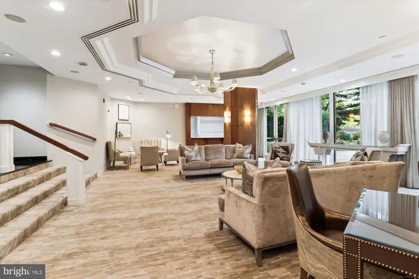 $1,150,000 | 5600 Wisconsin Avenue, Unit 1105, Chevy Chase, MD 20815