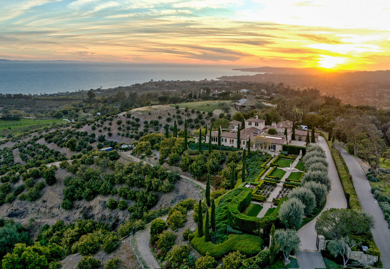 550 Freehaven Drive Montecito, CA 93108 - Photo 38 of 38 a view of city and mountain