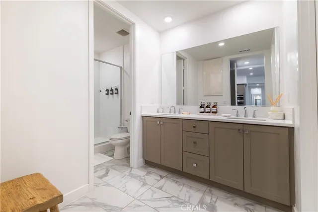 $925,000 | 147 Sash, Irvine, CA 92618