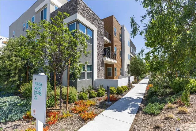 $925,000 | 147 Sash, Irvine, CA 92618