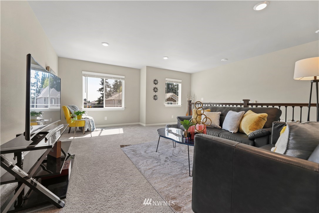 4407 233rd Place Southeast Bothell, WA 98021 - Photo 11 of 24