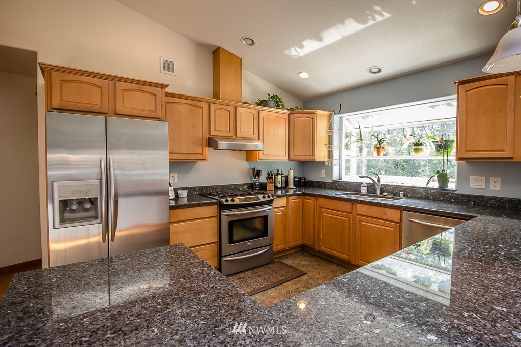3439 Brown Road Ferndale, WA 98248 - Photo 9 of 25