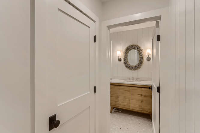 4 Penny Lane Edgartown, MA 02539 - Photo 22 of 60